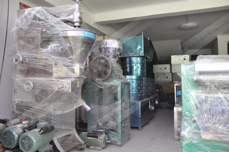 贛云食品機械廠倉庫一角