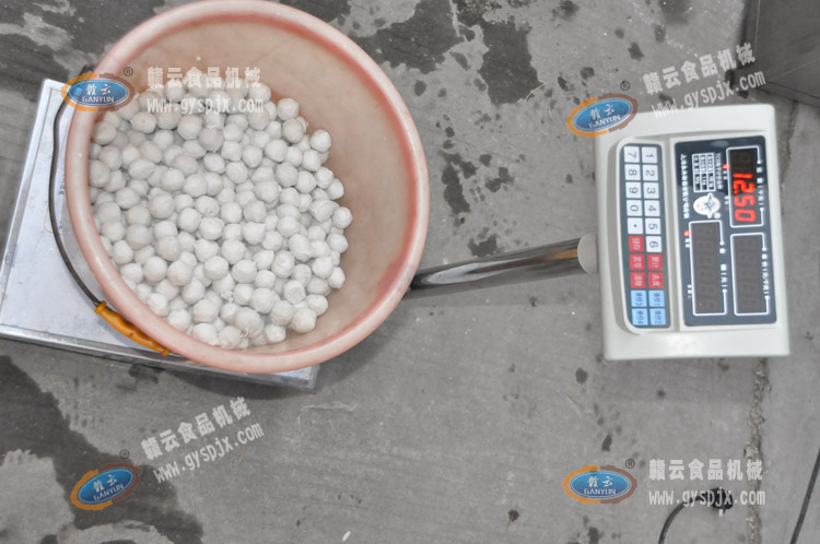 25������