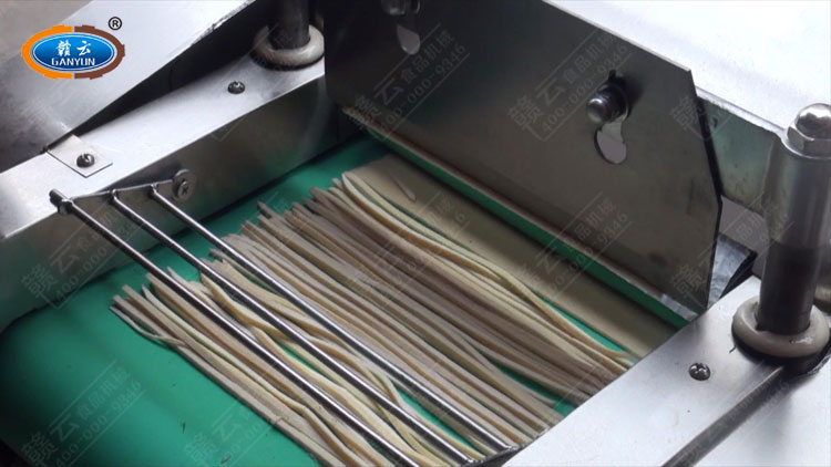 1000���в˙C(j��)�ж�Ƥ�z